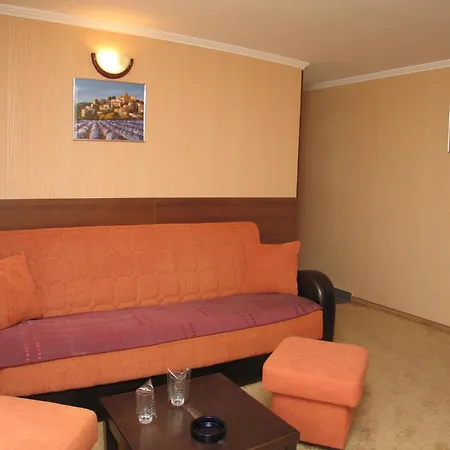 فندق Family Yagoda88 3*