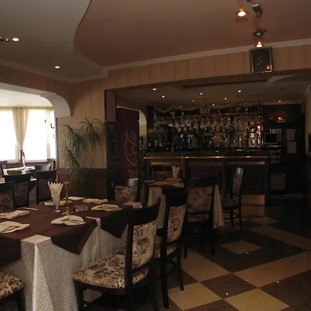 Otel Family Yagoda88 - Free Parking